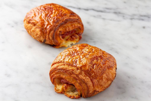 item_20-600x400-1.png Baked Ham and Cheese Croissant - Image 1